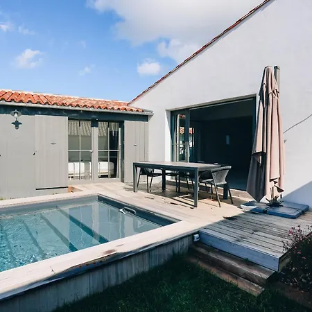 Berry Villa